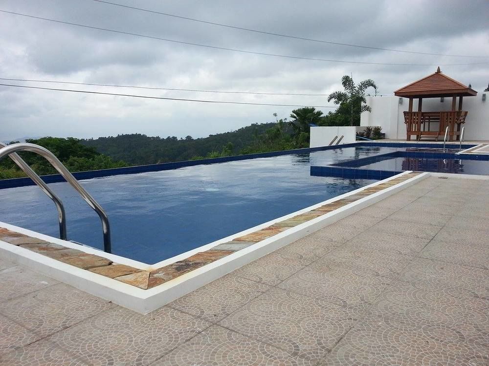 Vista Real Hotel Tagaytay City Exterior foto